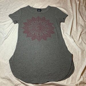 Rue 21 Astrology Top